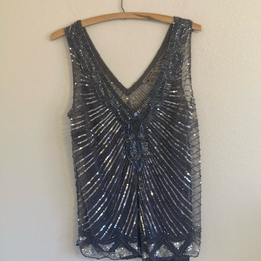 JIGSAW BEADED BLOUSE/Tank
Size M